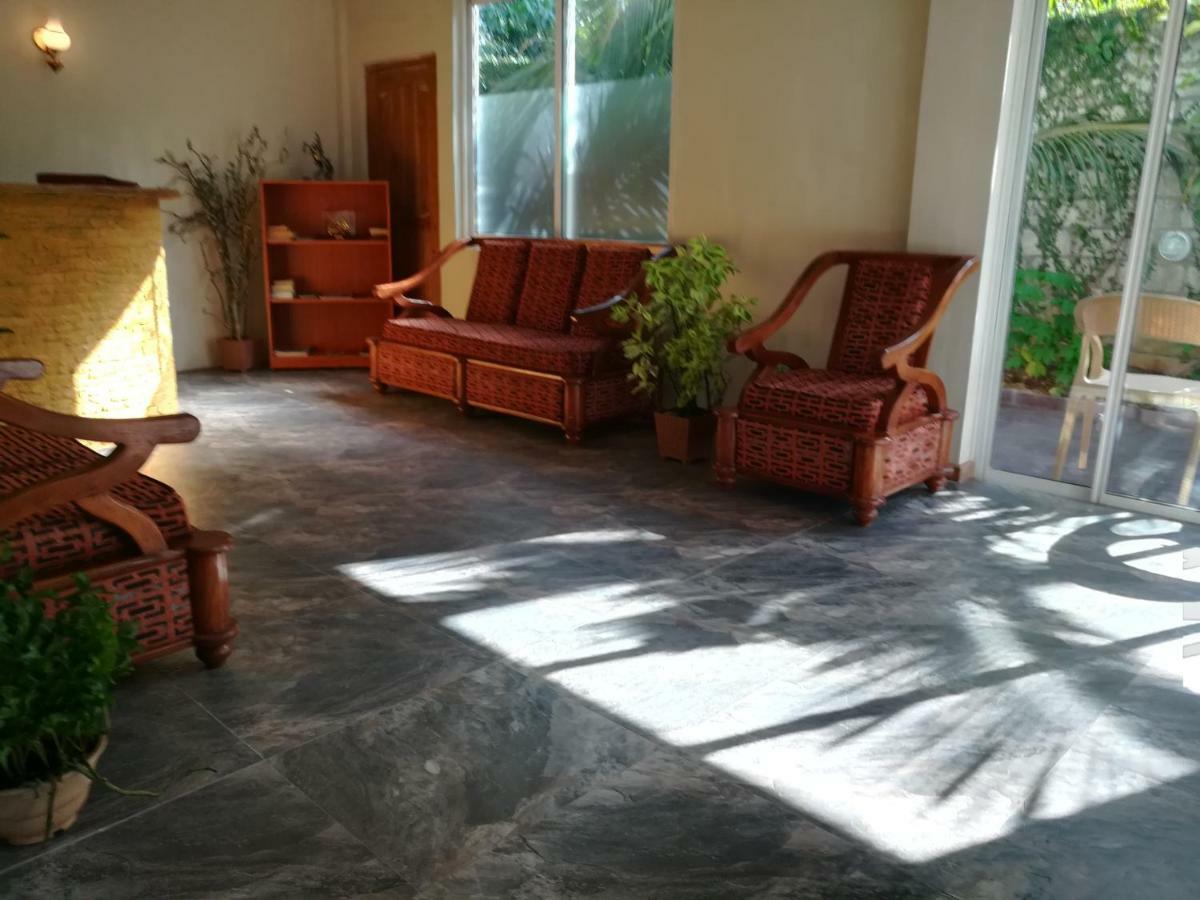 Villa Arunalu Канди Екстериор снимка